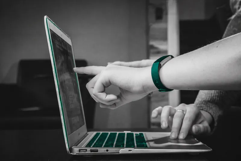 Equipo de Agencia Vilu trabajando en proyectos de diseño web